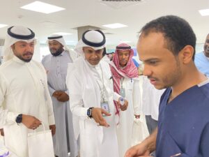 مدير مستشفى صامطة العام
يدشن الأسبوع الخليجي للأسنان